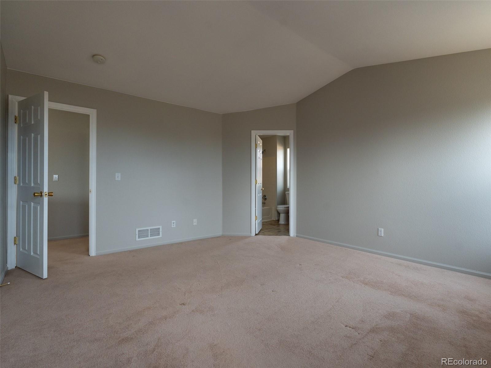 MLS Image #14 for 19147 e dickenson drive,aurora, Colorado