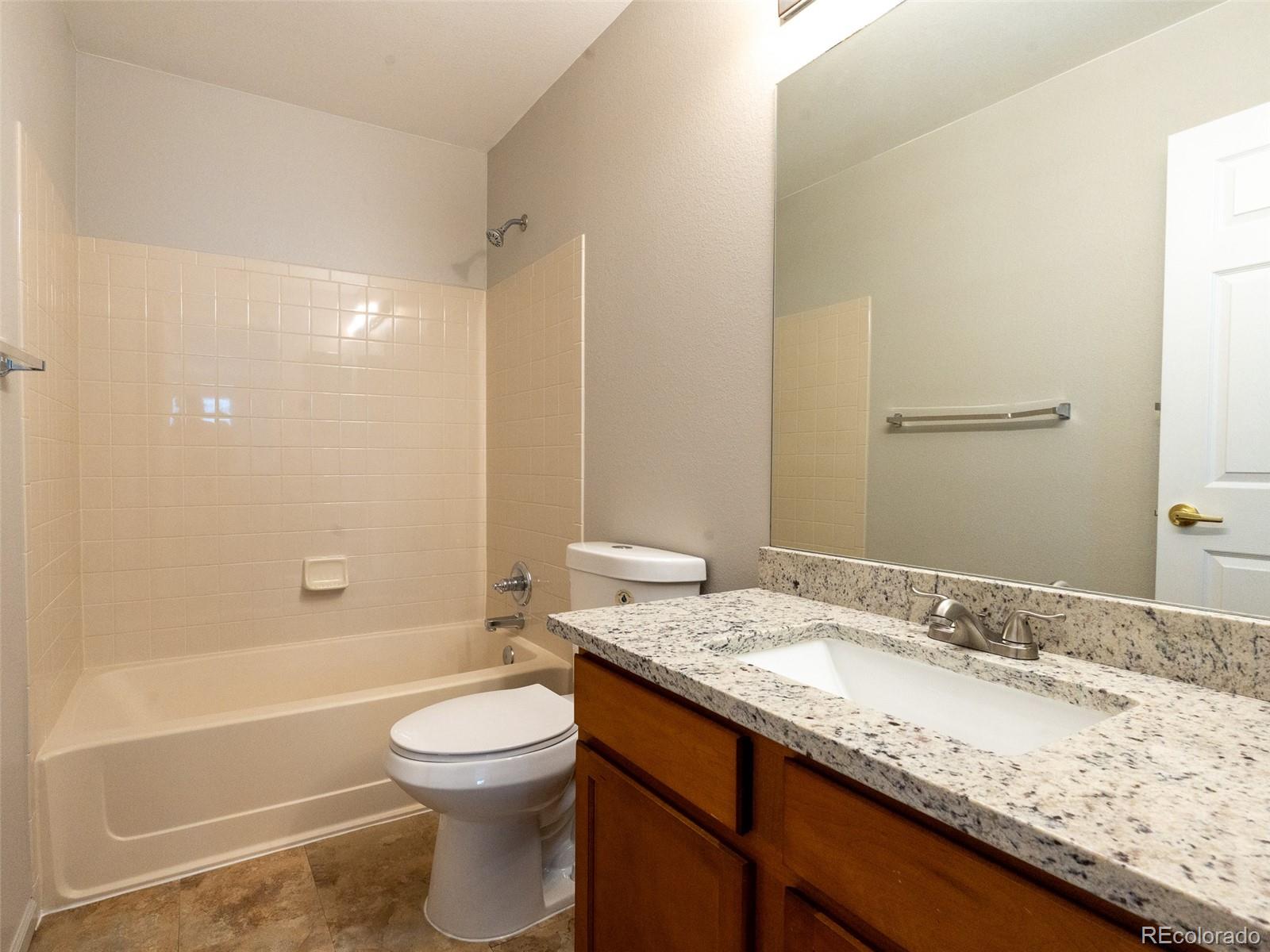 MLS Image #15 for 19147 e dickenson drive,aurora, Colorado