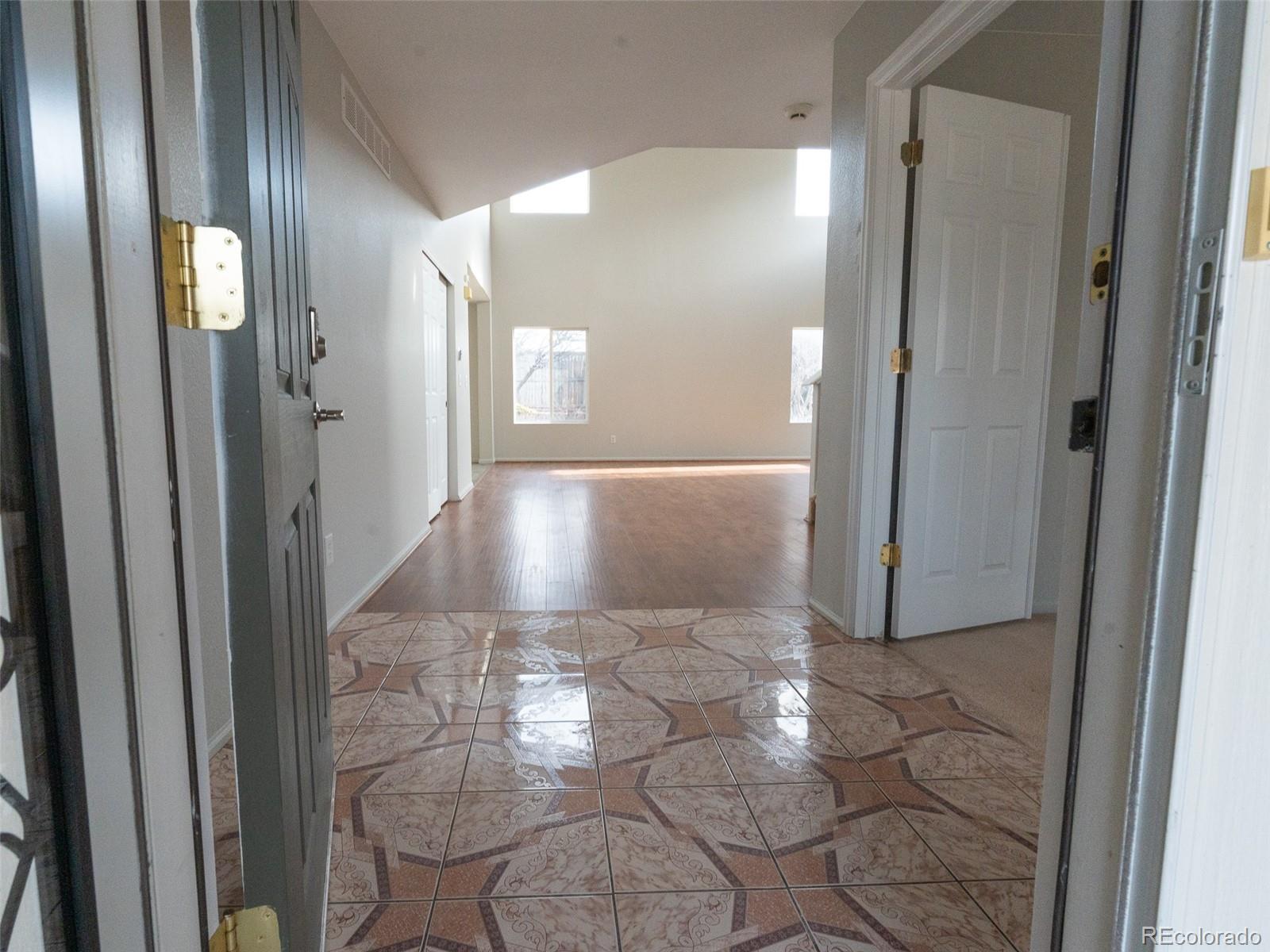 MLS Image #4 for 19147 e dickenson drive,aurora, Colorado
