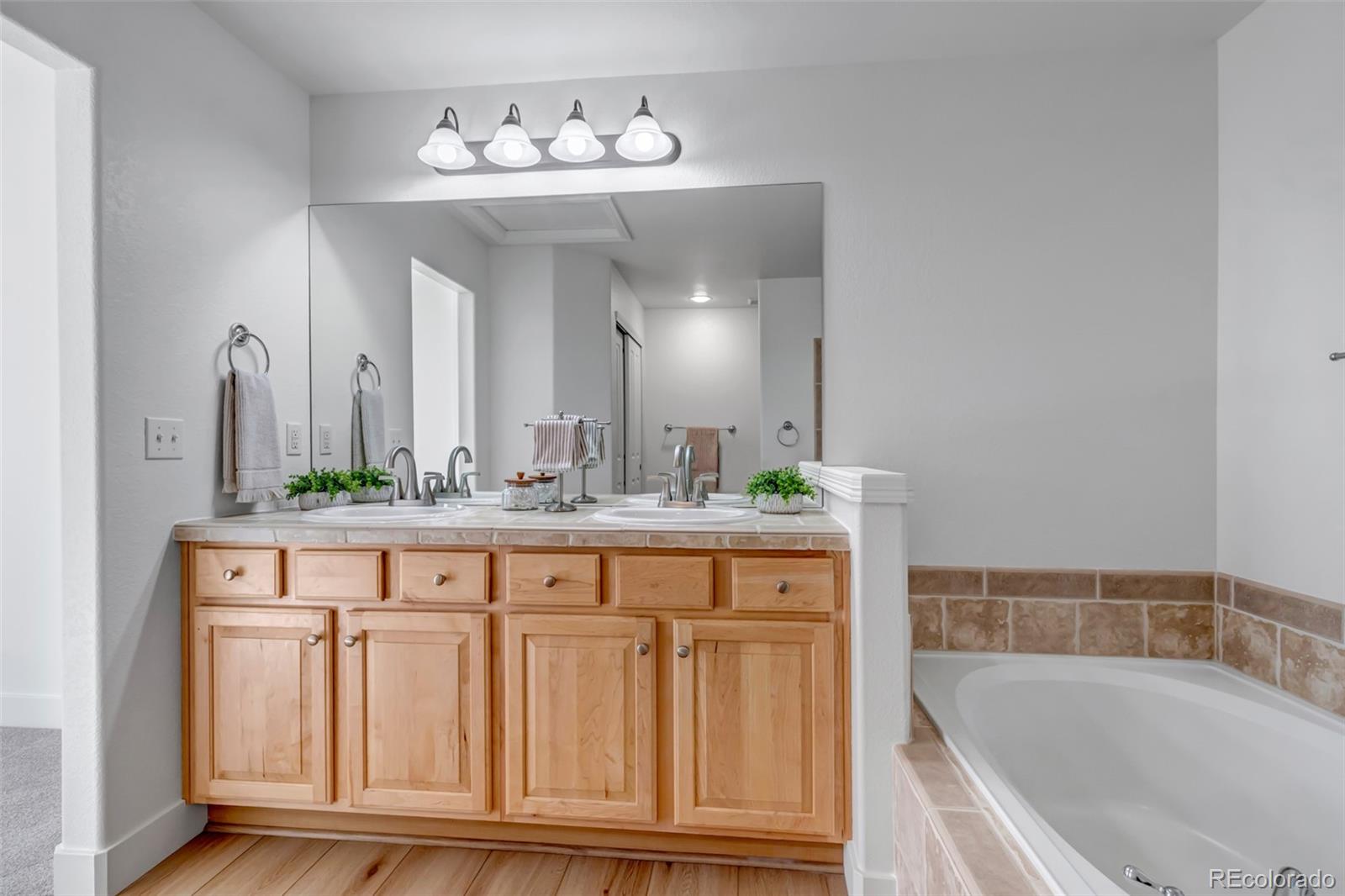 MLS Image #13 for 8853  edinburgh circle ,highlands ranch, Colorado
