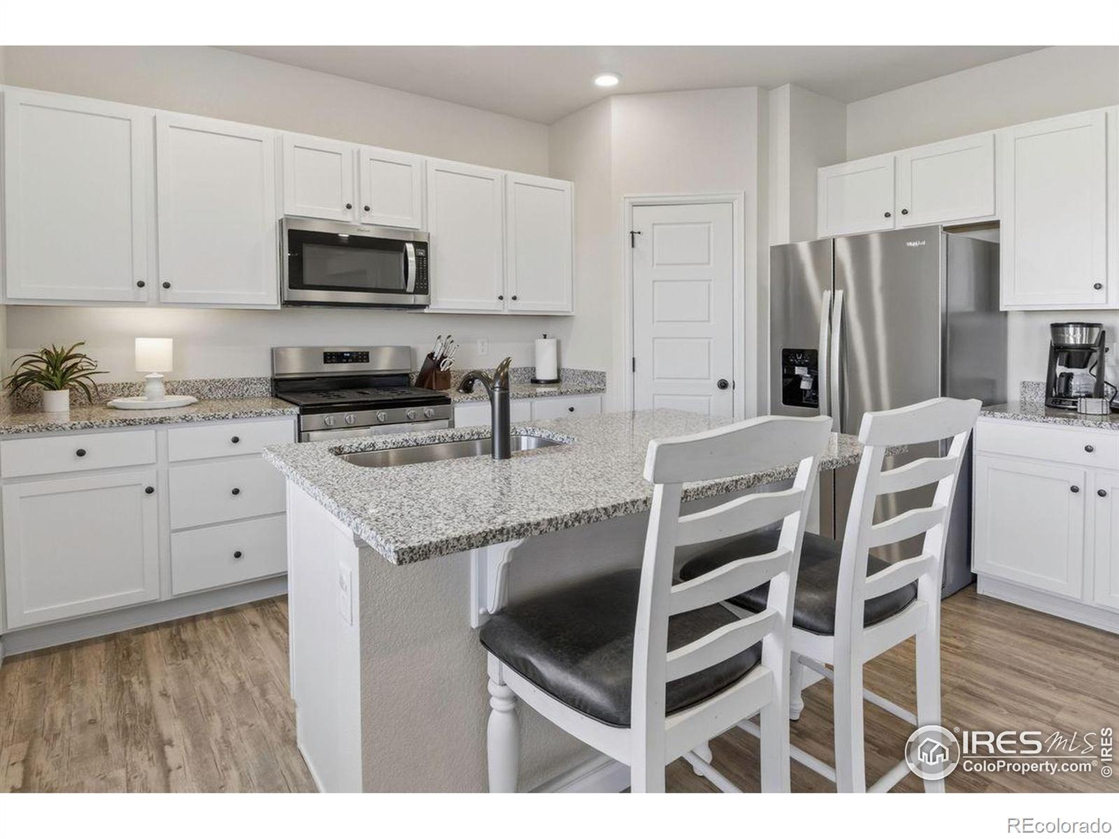 MLS Image #3 for 6219  bauer drive,frederick, Colorado