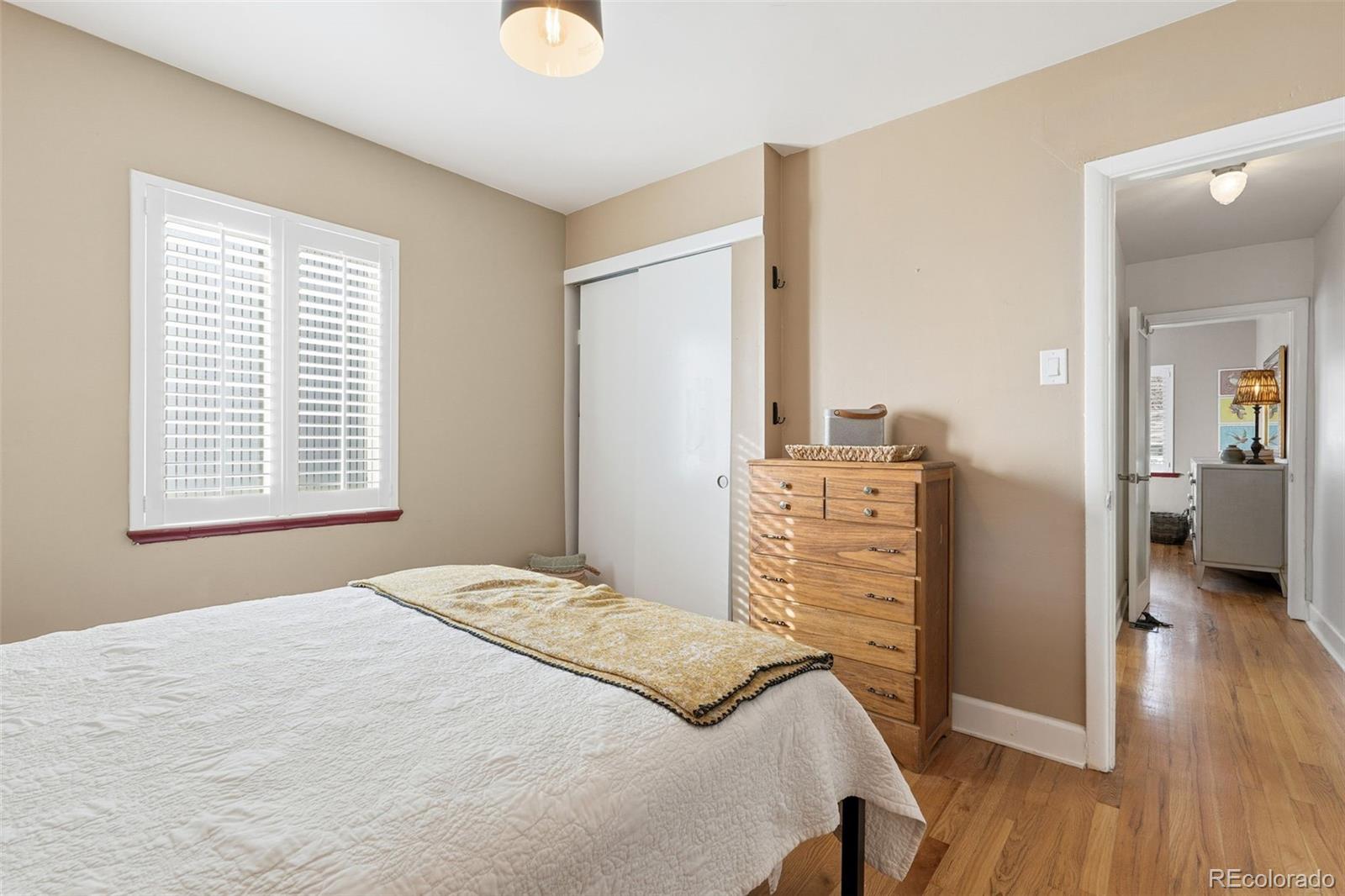 MLS Image #23 for 2022 w elk place,denver, Colorado