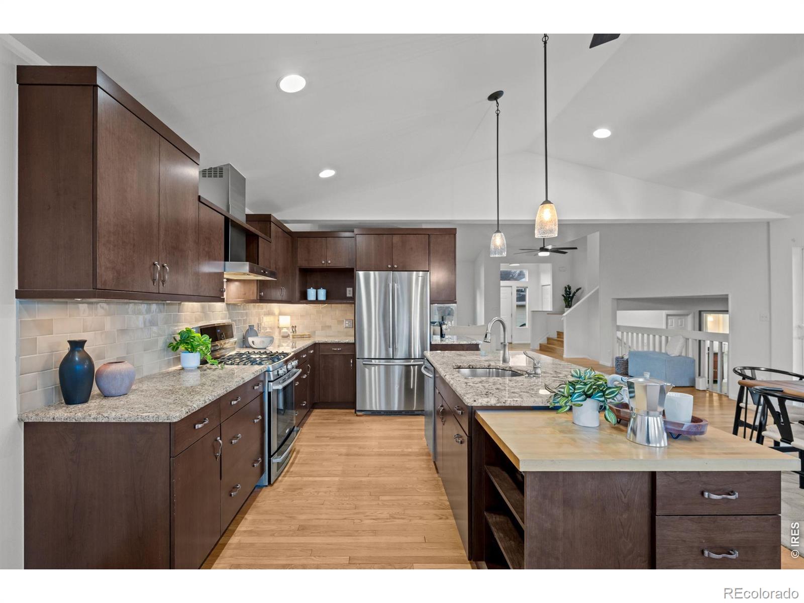 MLS Image #12 for 518 w cactus court,louisville, Colorado