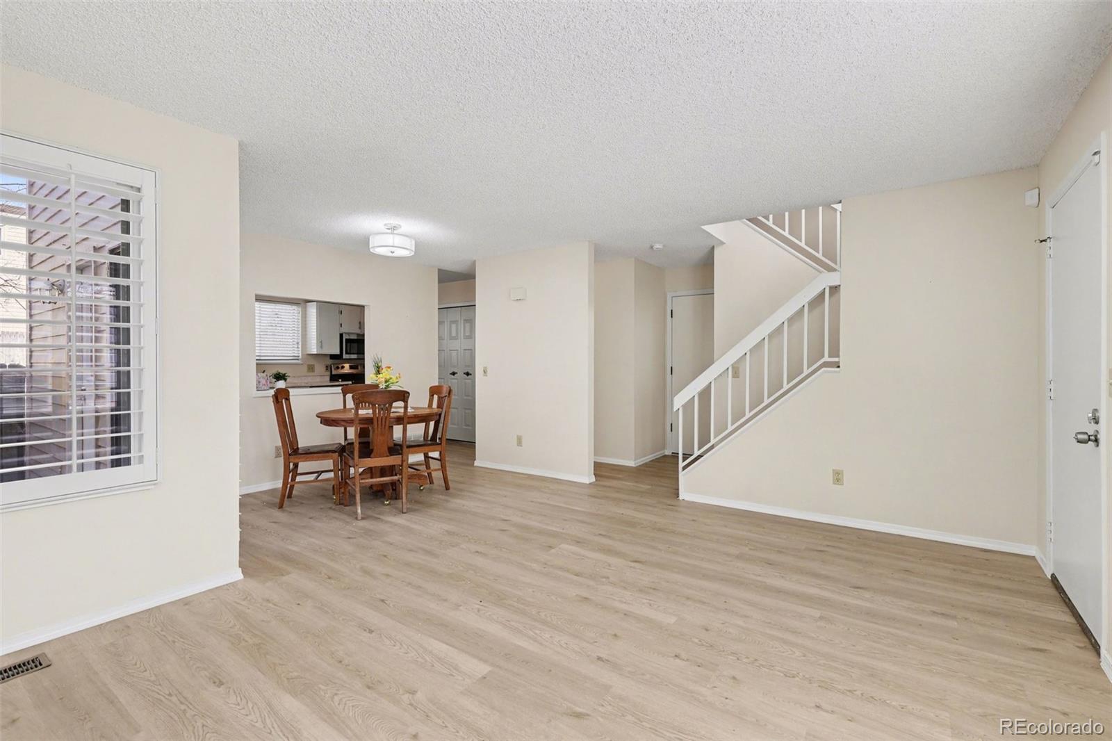 MLS Image #3 for 15922 e rice place b,aurora, Colorado