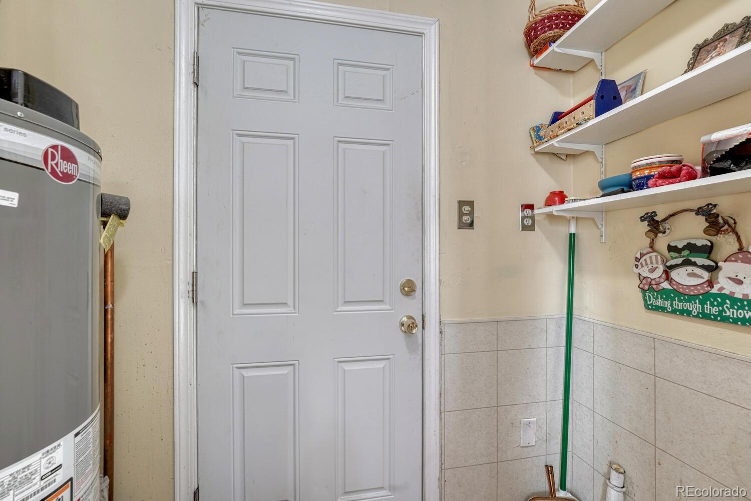 MLS Image #16 for 1935 s hazel court,denver, Colorado
