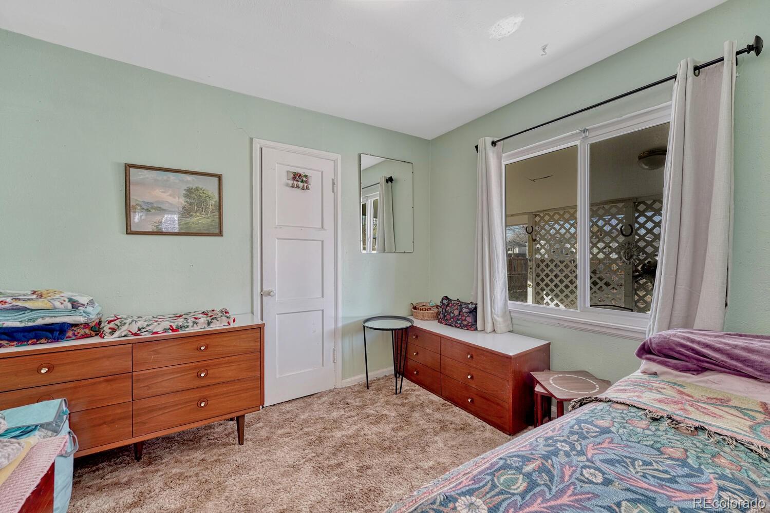 MLS Image #18 for 1935 s hazel court,denver, Colorado