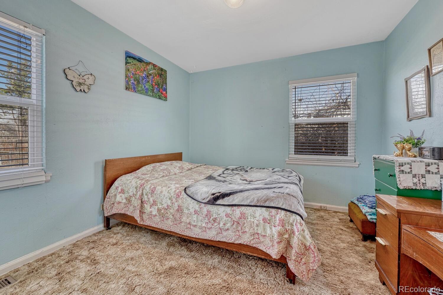 MLS Image #20 for 1935 s hazel court,denver, Colorado