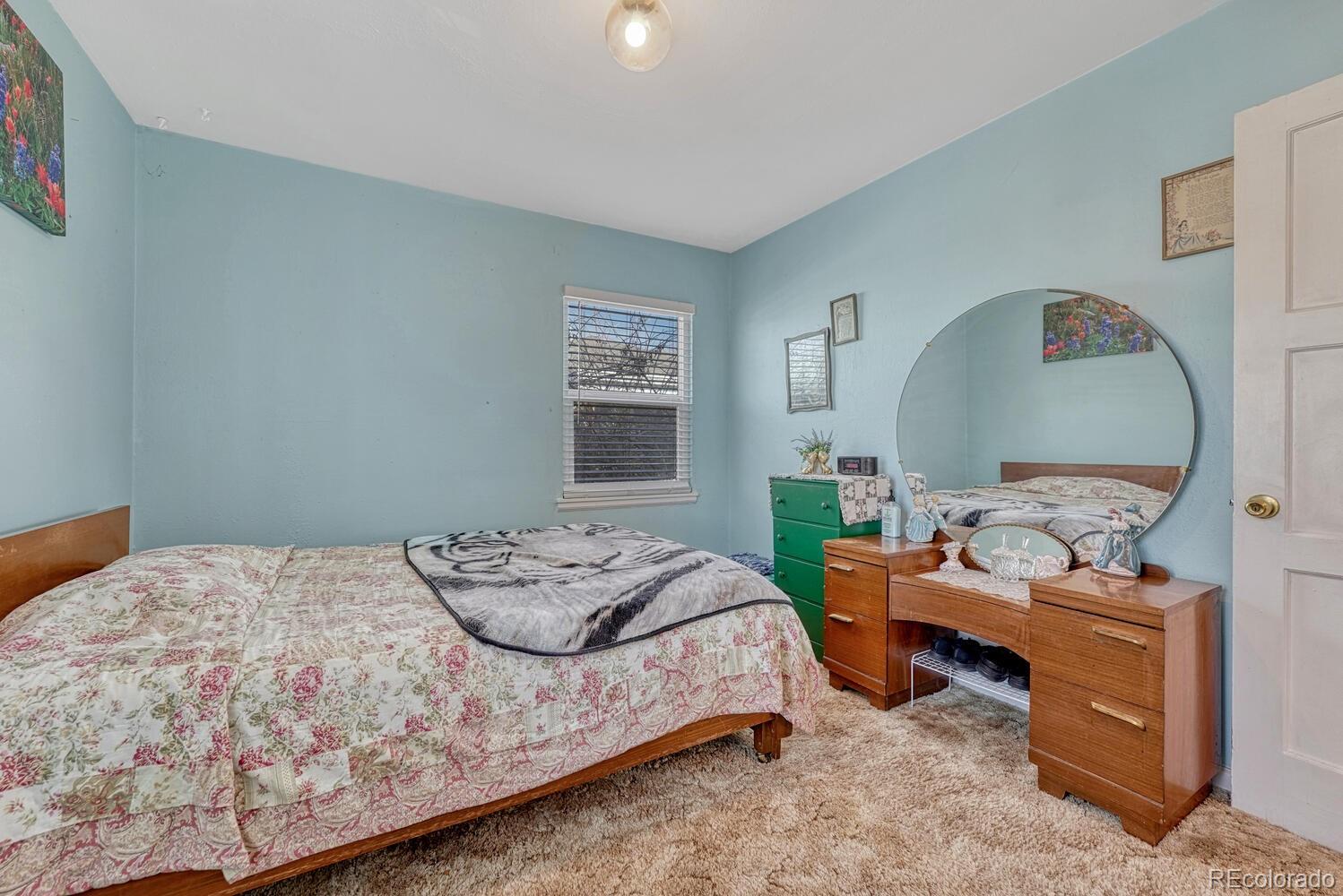 MLS Image #21 for 1935 s hazel court,denver, Colorado