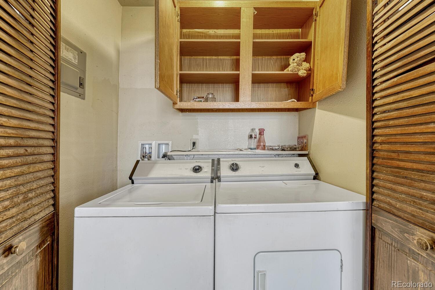 MLS Image #25 for 1935 s hazel court,denver, Colorado