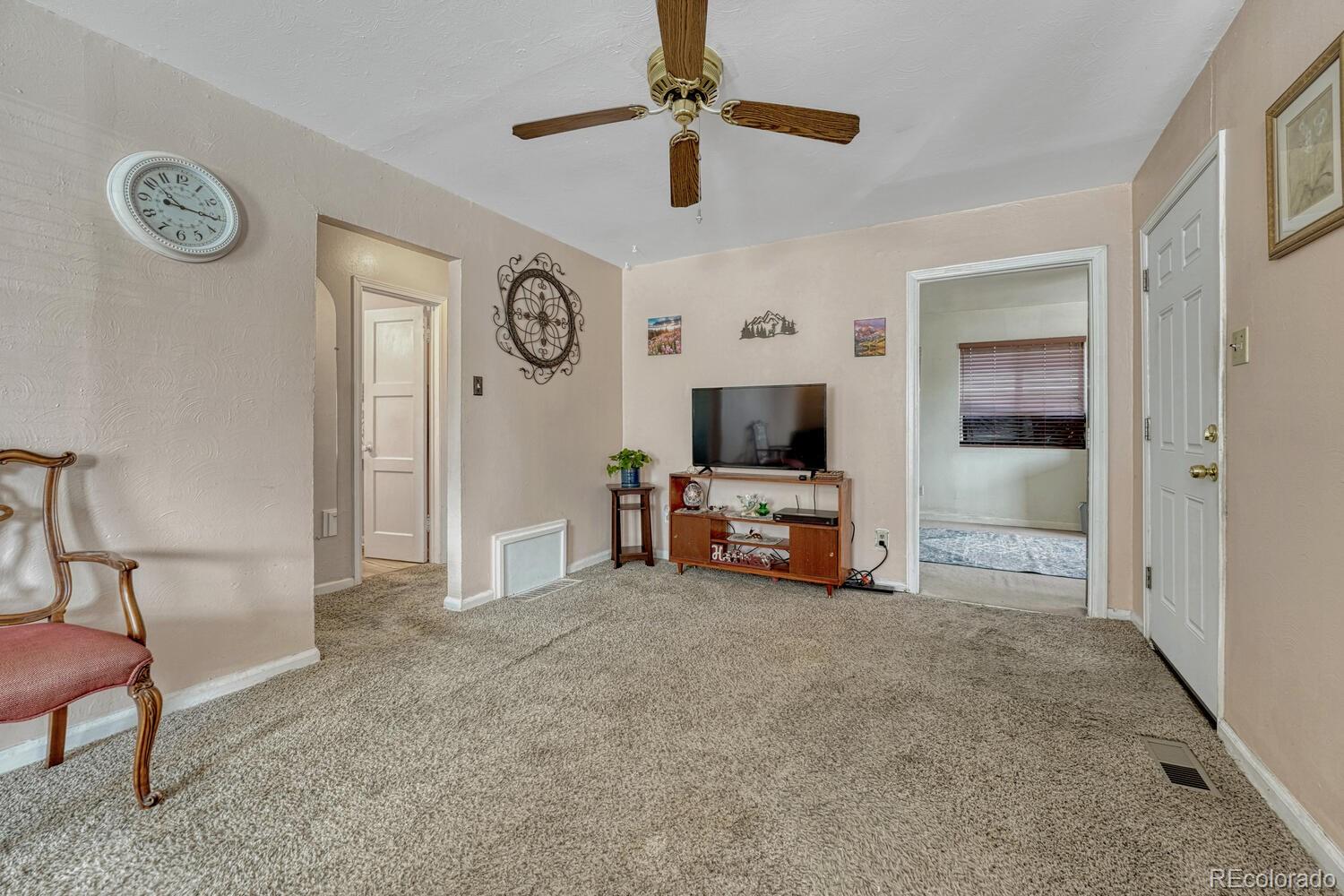 MLS Image #9 for 1935 s hazel court,denver, Colorado