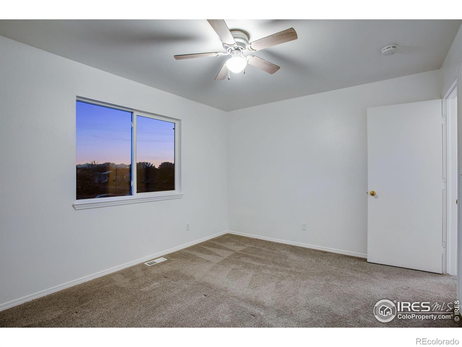 MLS Image #15 for 2410  aspen avenue,greeley, Colorado