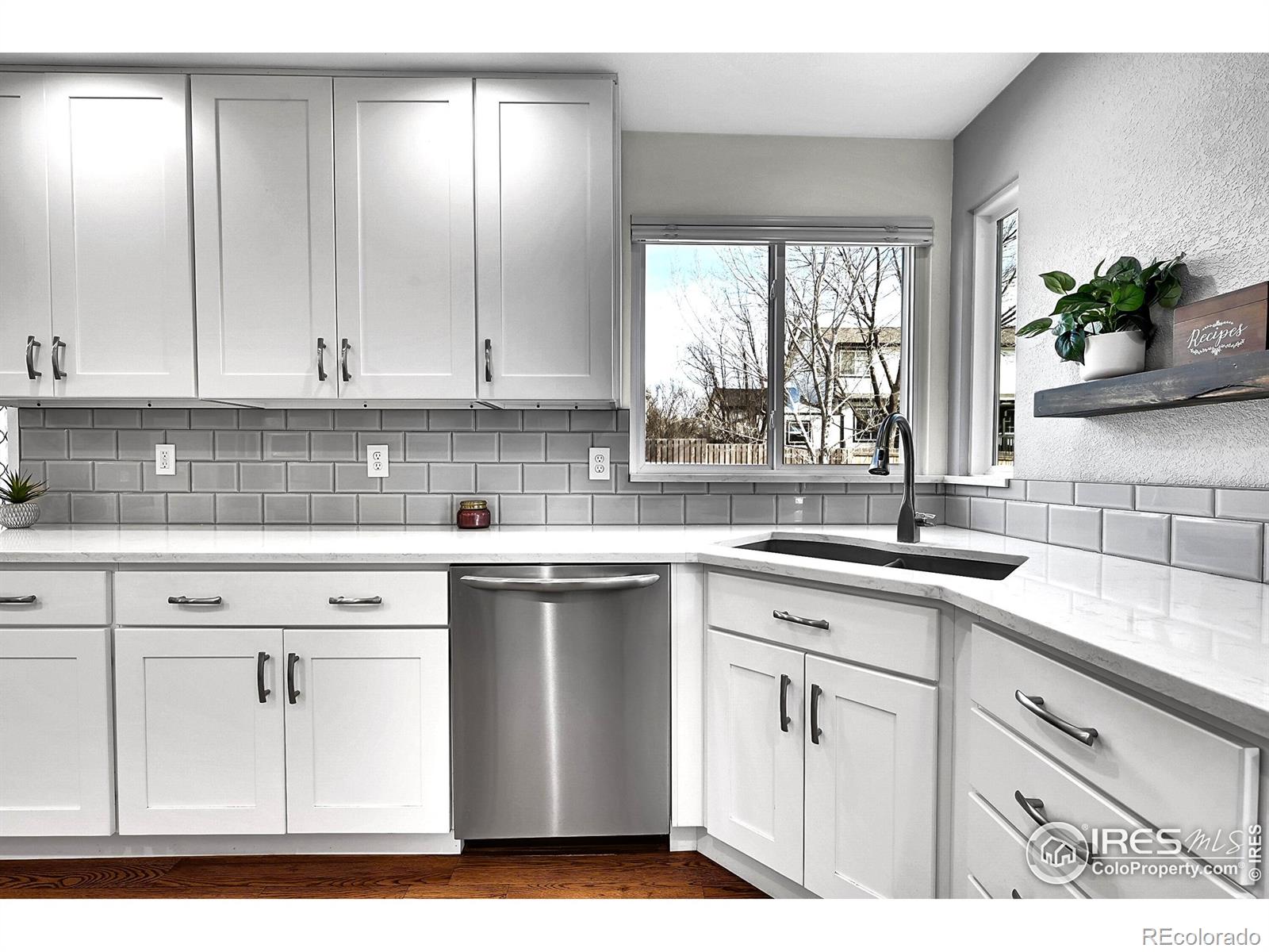 MLS Image #9 for 7518  swadley street,arvada, Colorado