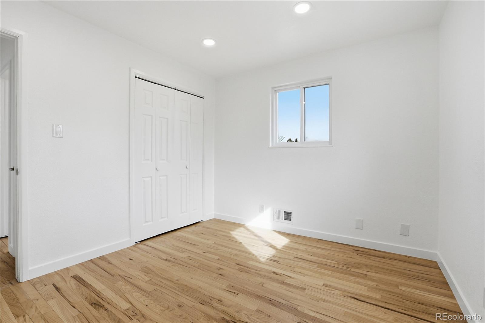 MLS Image #14 for 11258  larson lane,northglenn, Colorado