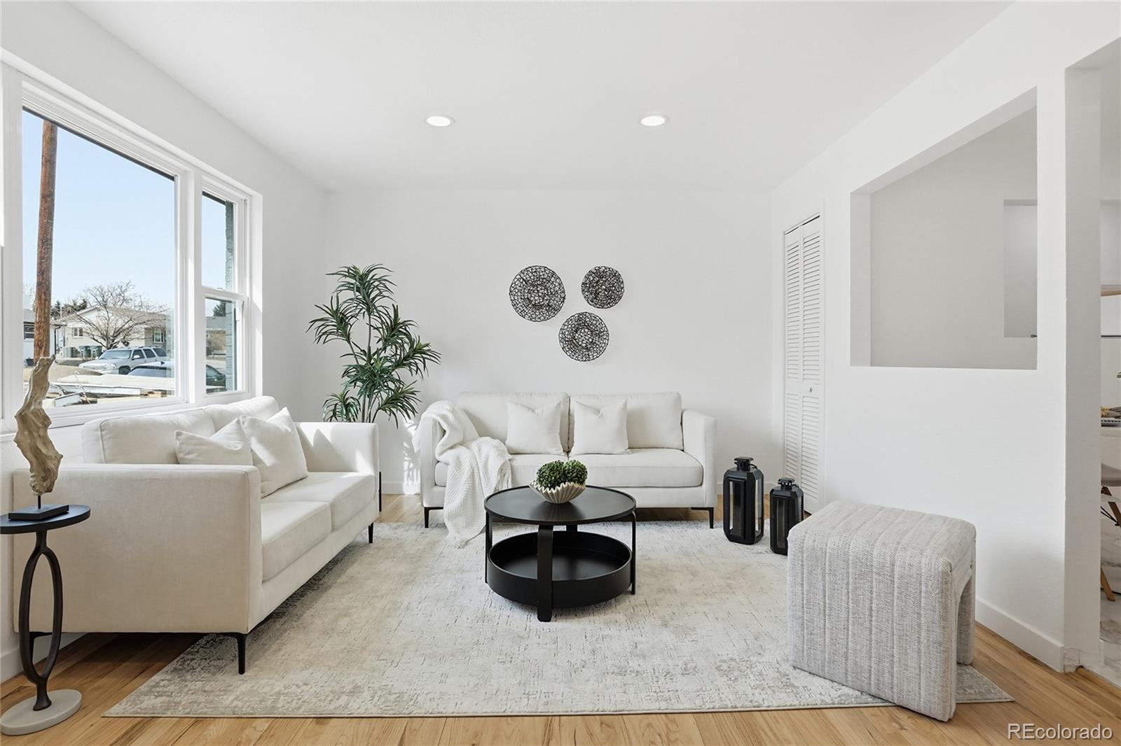 MLS Image #3 for 11258  larson lane,northglenn, Colorado