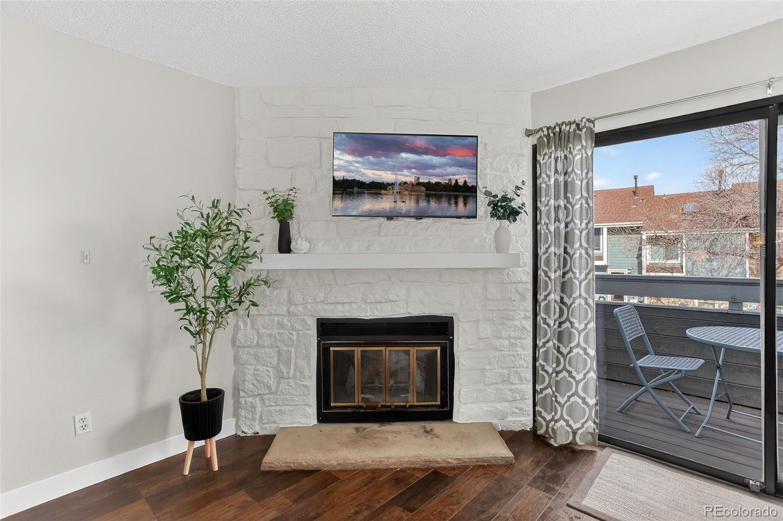 MLS Image #2 for 8761 w cornell avenue,lakewood, Colorado