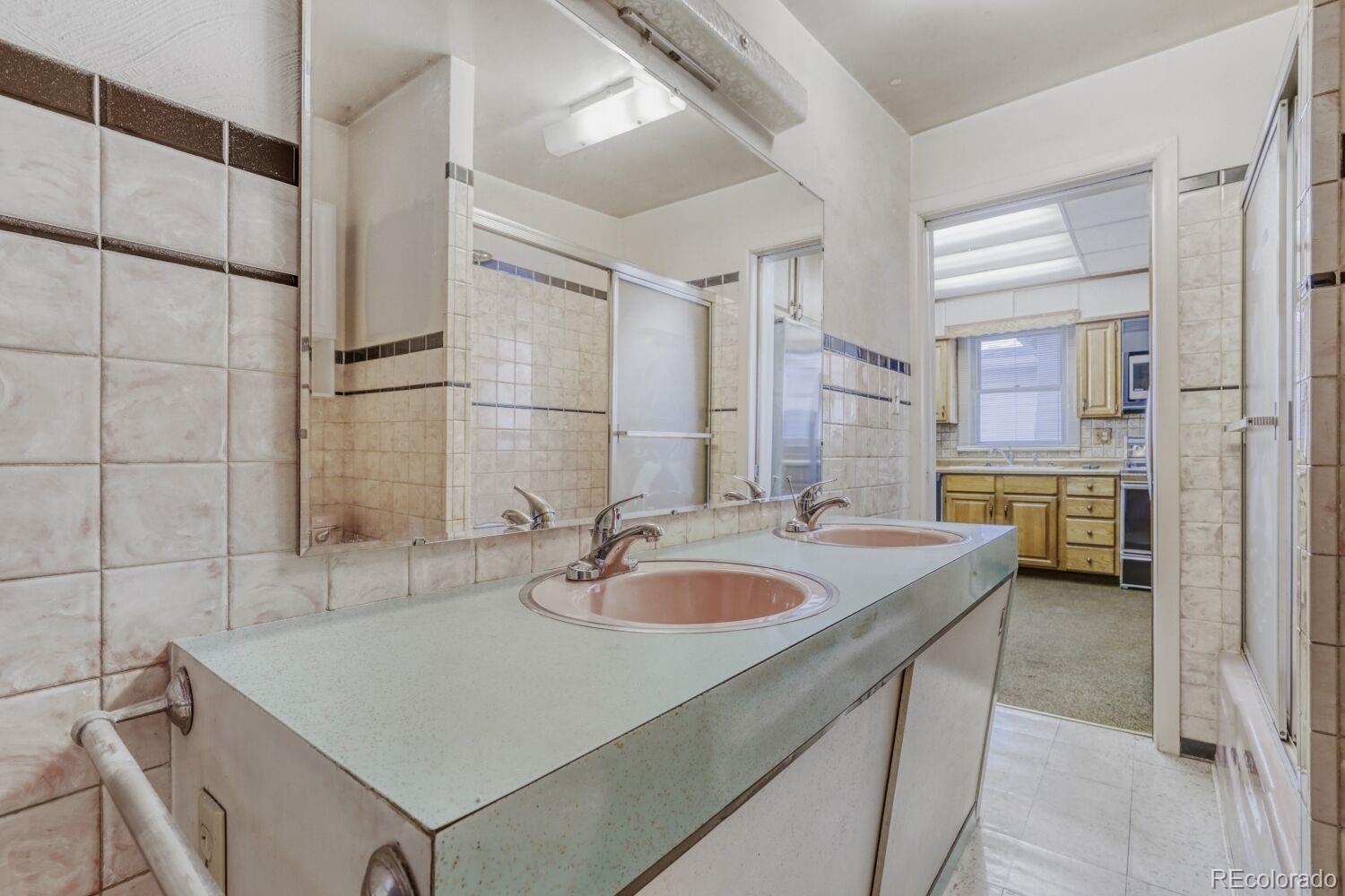 MLS Image #14 for 5755 w 43rd avenue,denver, Colorado