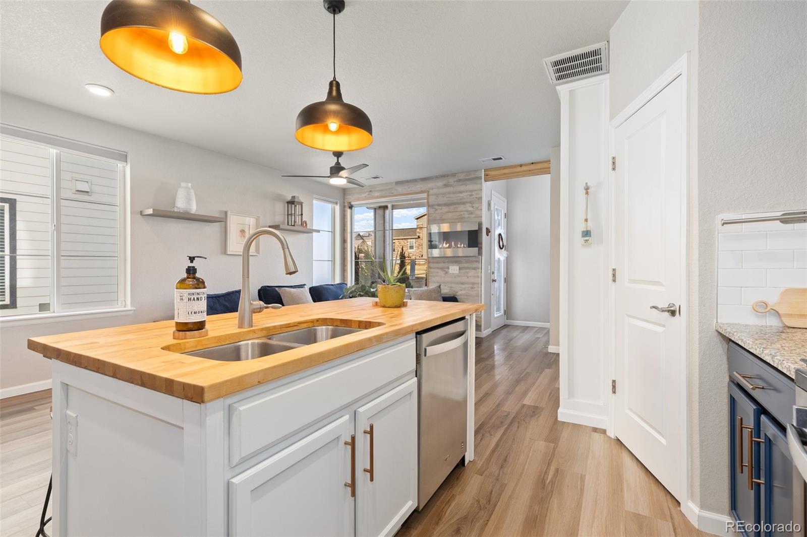 MLS Image #12 for 9331  garnett way a,arvada, Colorado
