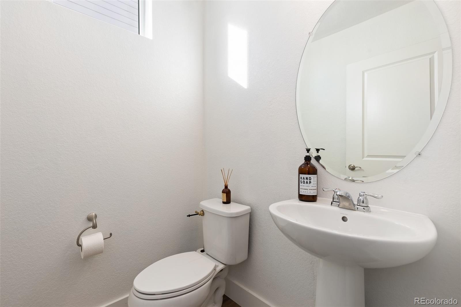 MLS Image #13 for 9331  garnett way a,arvada, Colorado