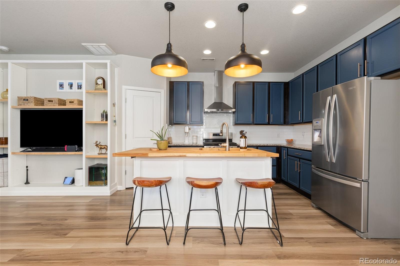 MLS Image #9 for 9331  garnett way a,arvada, Colorado