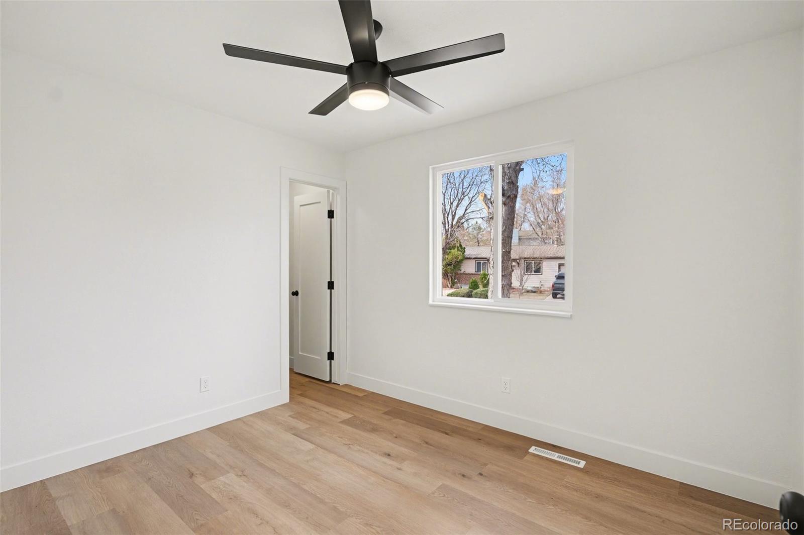 MLS Image #11 for 4108 s richfield street,aurora, Colorado