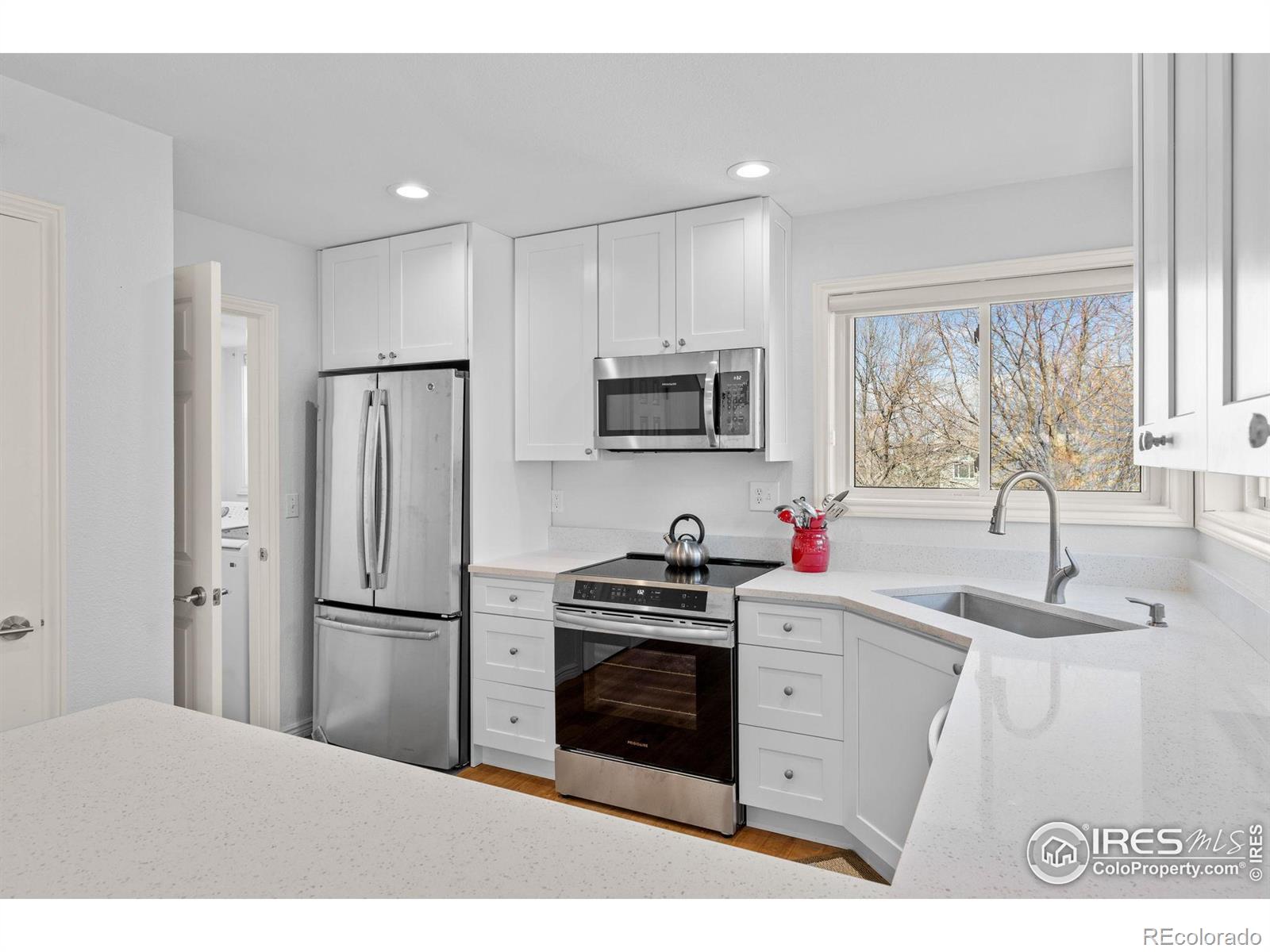 MLS Image #18 for 5646  rim rock court,boulder, Colorado