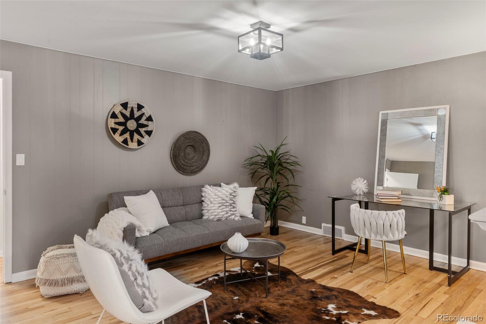 MLS Image #13 for 2892 s race street,denver, Colorado