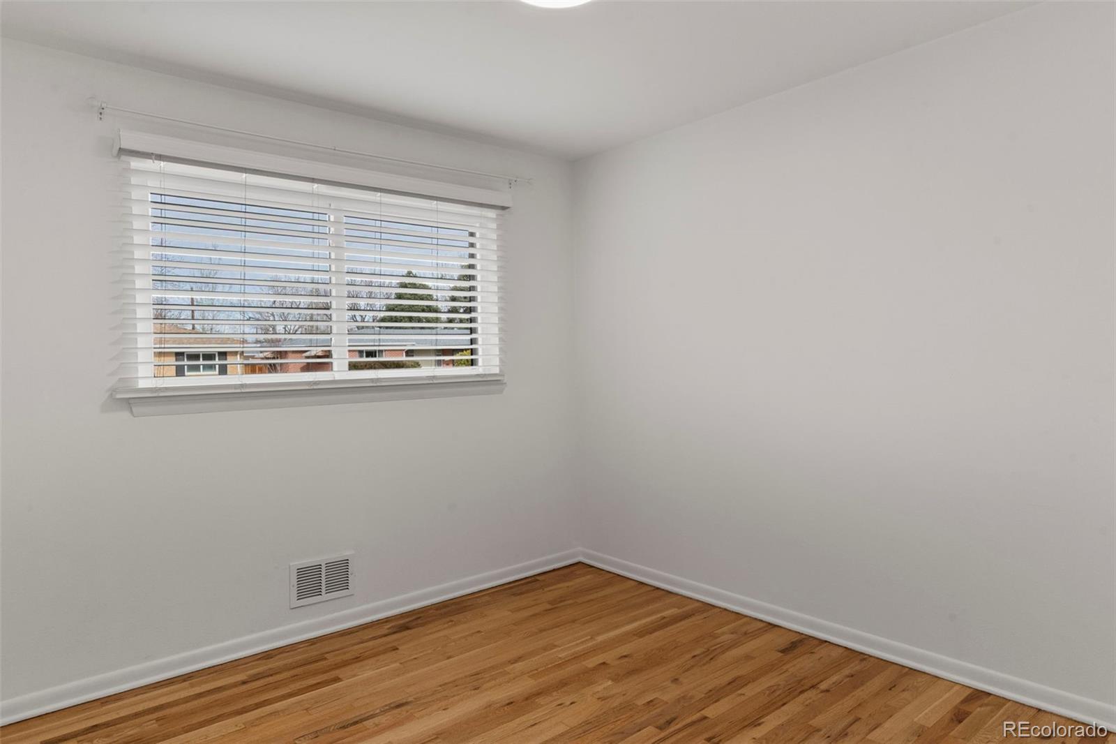 MLS Image #16 for 2892 s race street,denver, Colorado