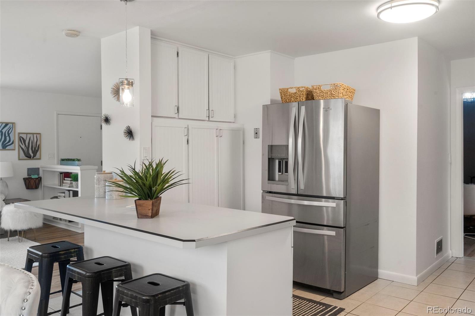 MLS Image #9 for 2892 s race street,denver, Colorado