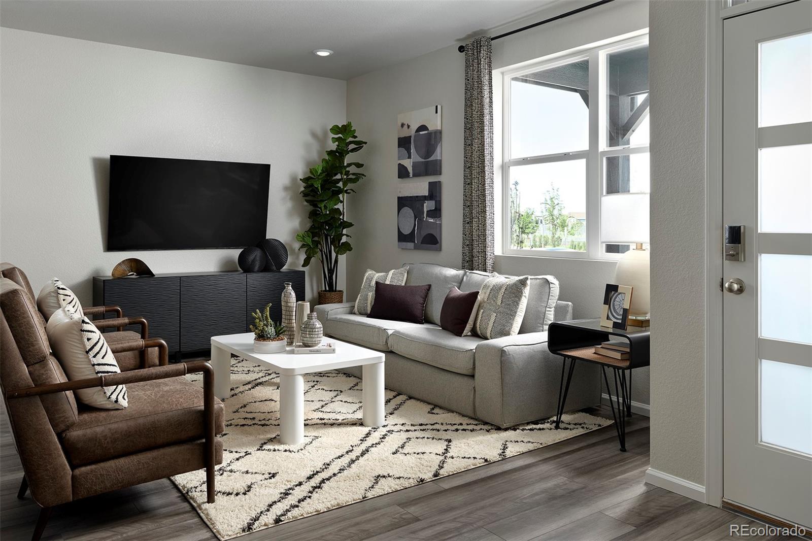 MLS Image #5 for 746 n rome street,aurora, Colorado