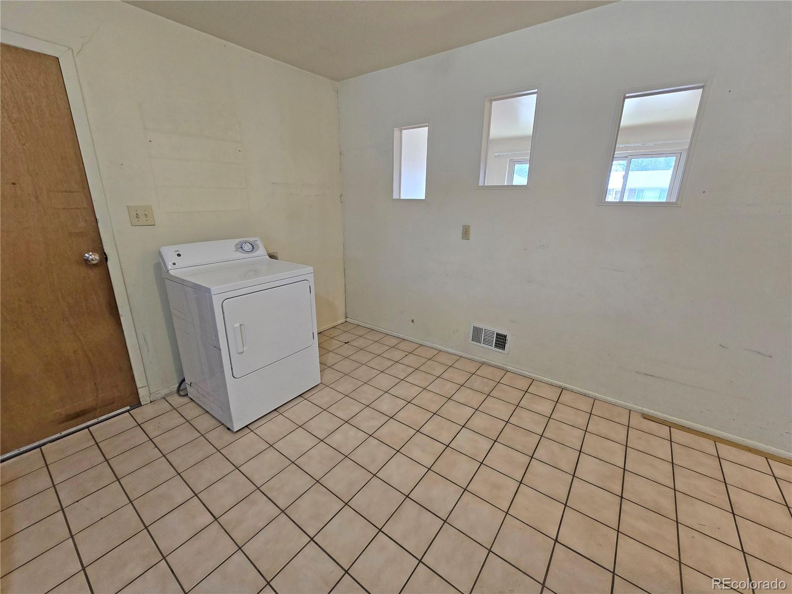 MLS Image #15 for 410 s swadley street,lakewood, Colorado
