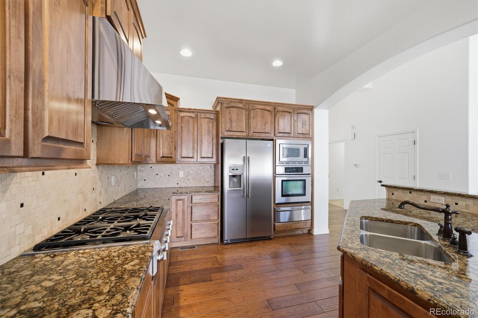 MLS Image #11 for 477  rifle way,broomfield, Colorado