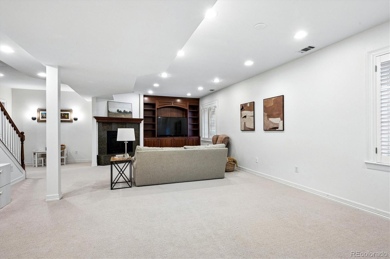 MLS Image #31 for 1142 s columbine street,denver, Colorado