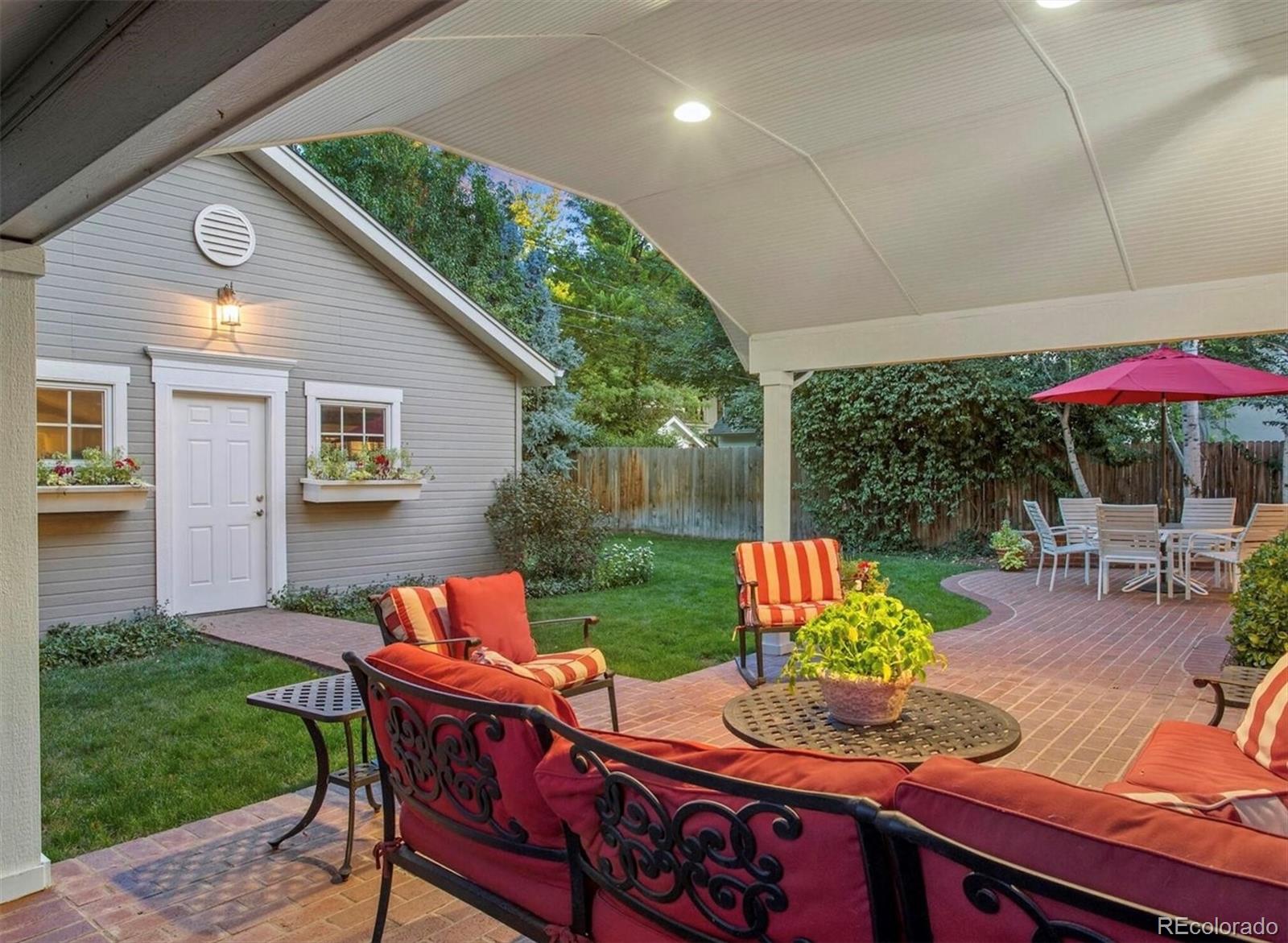 MLS Image #38 for 1142 s columbine street,denver, Colorado