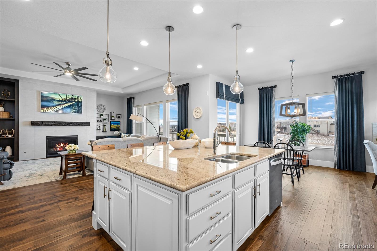 MLS Image #12 for 7190 s riverwood way,aurora, Colorado