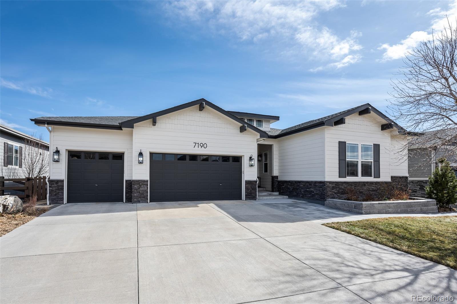 MLS Image #3 for 7190 s riverwood way,aurora, Colorado