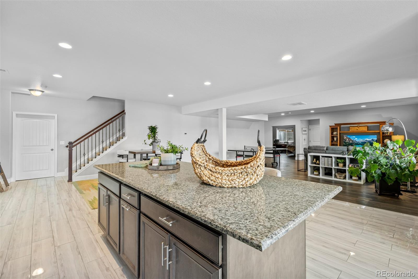 MLS Image #37 for 7190 s riverwood way,aurora, Colorado