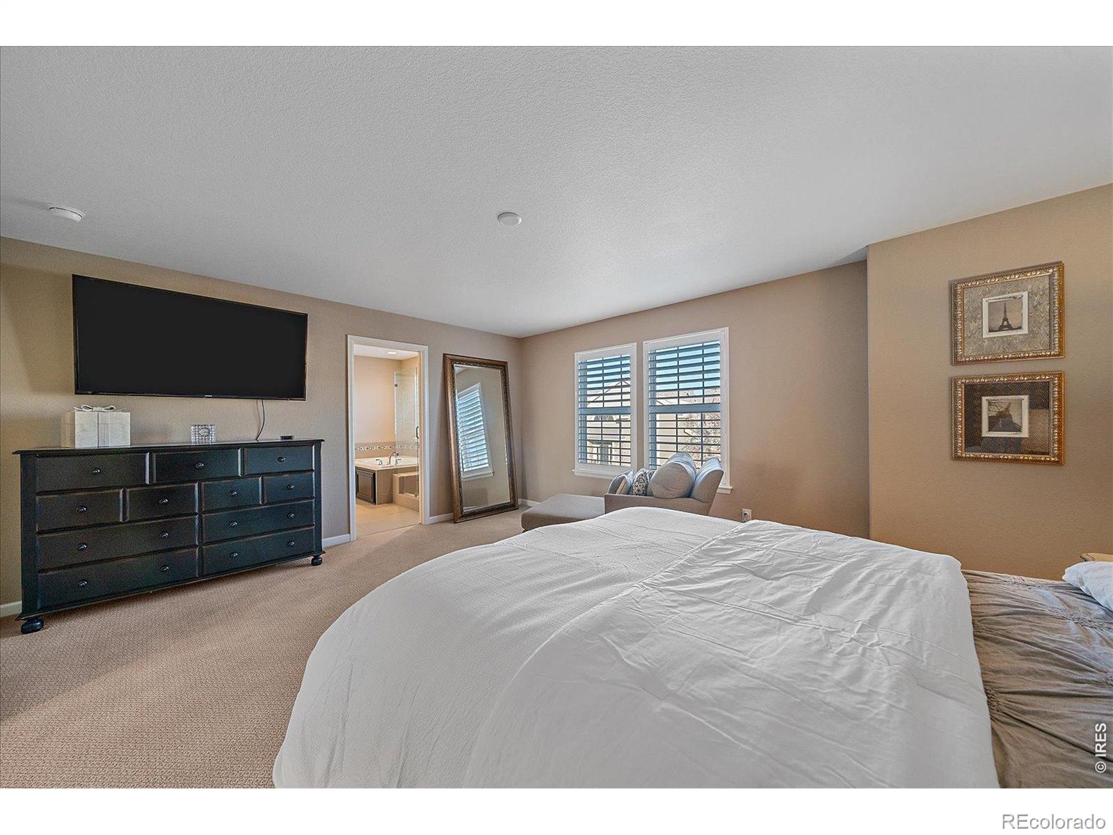 MLS Image #23 for 4545 s monaco street,denver, Colorado
