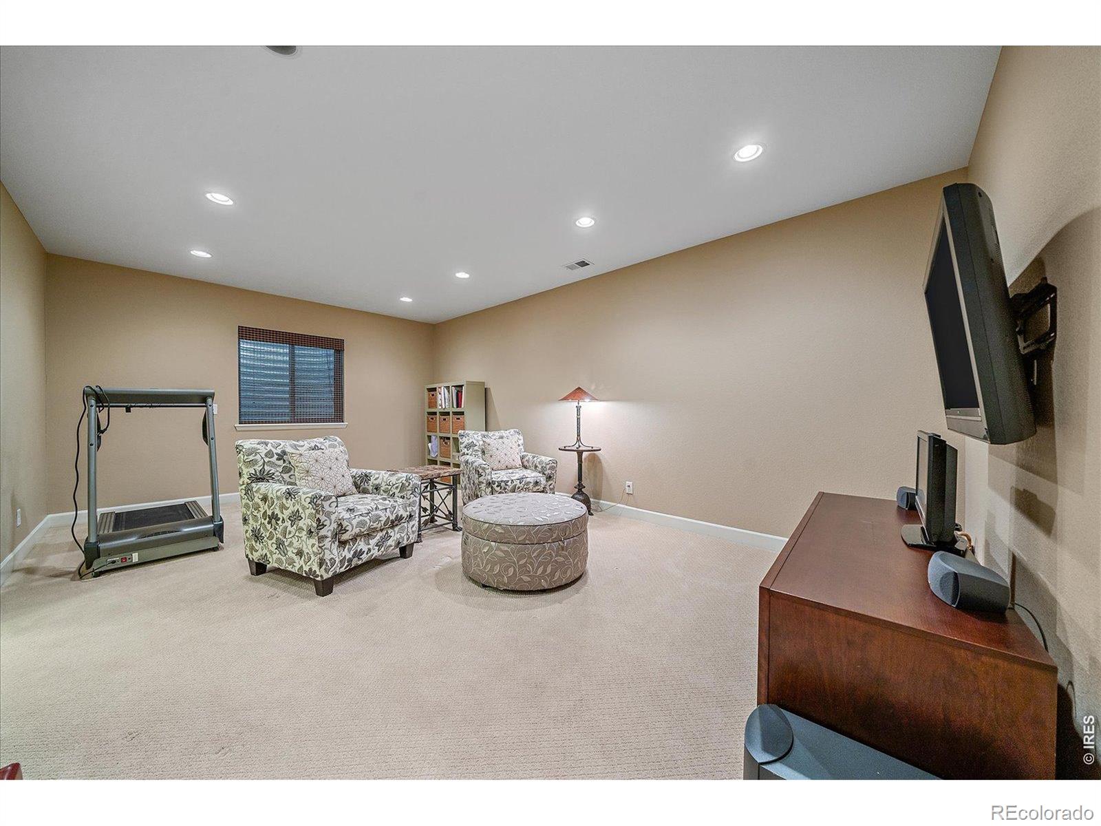 MLS Image #28 for 4545 s monaco street,denver, Colorado