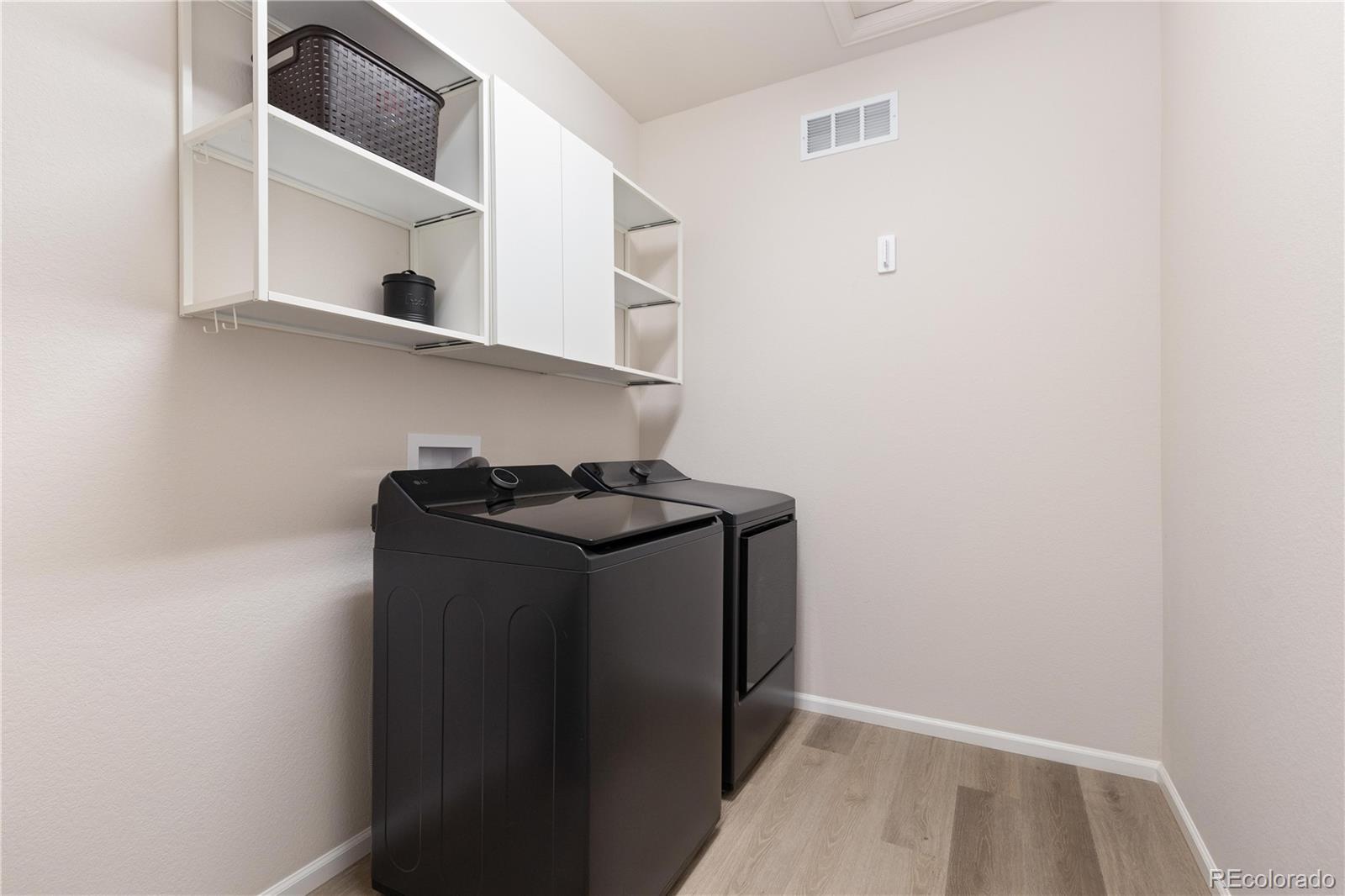 MLS Image #12 for 3906 n irvington street,aurora, Colorado