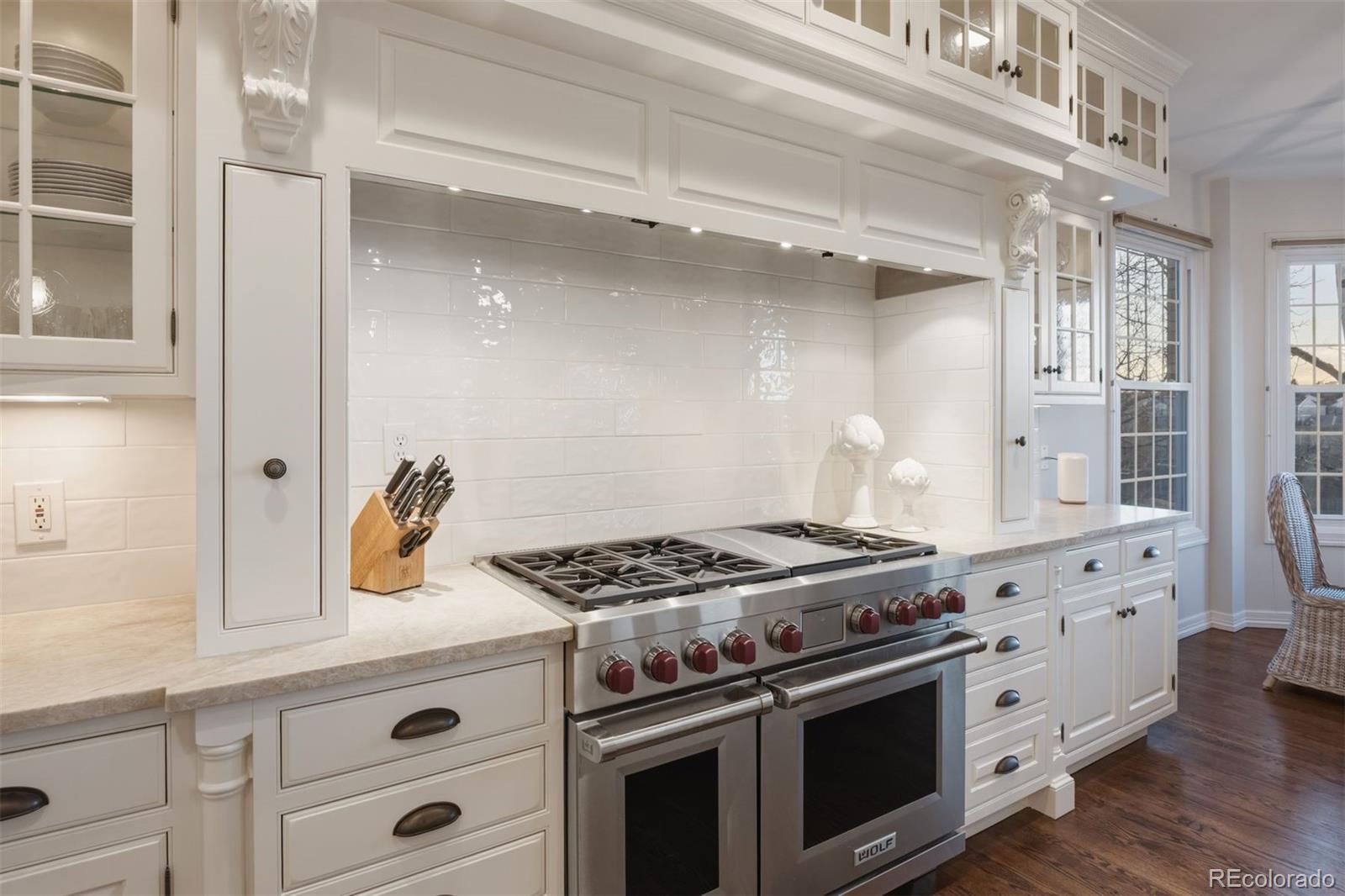 MLS Image #11 for 7233 s niagara circle,centennial, Colorado