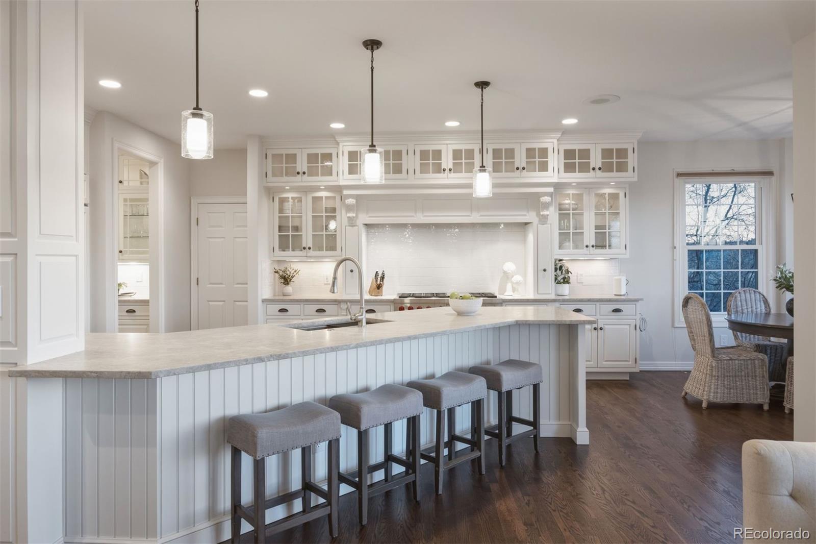 MLS Image #6 for 7233 s niagara circle,centennial, Colorado