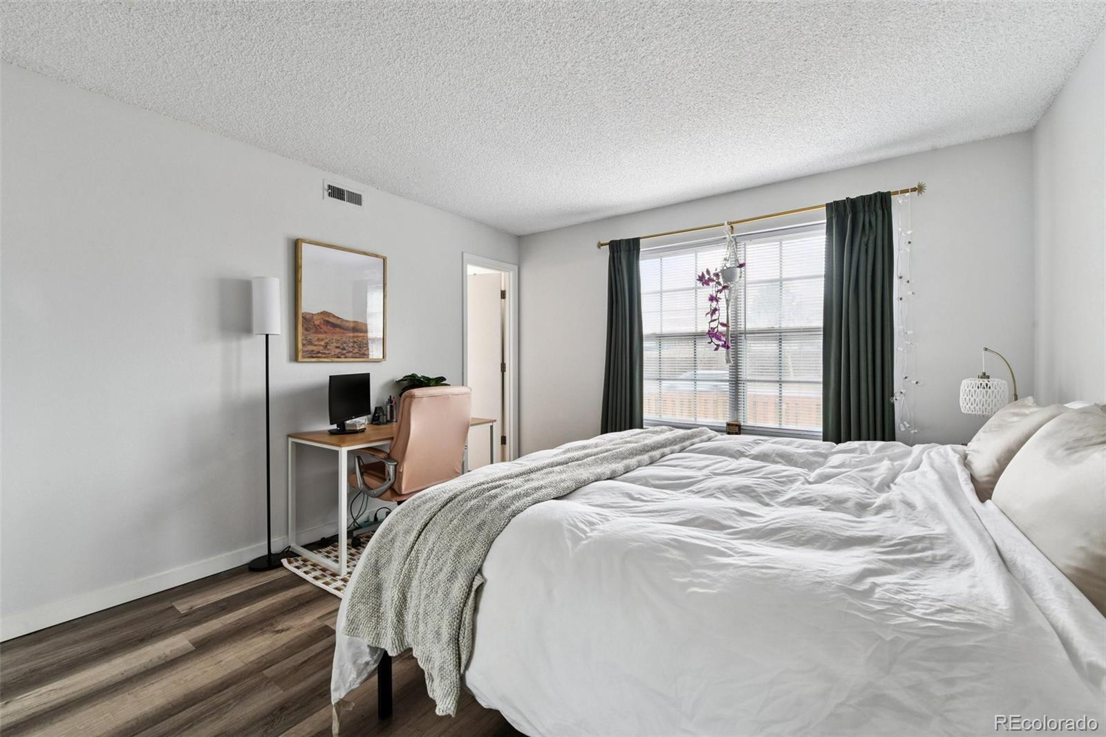 MLS Image #10 for 9430 e girard avenue 3,denver, Colorado