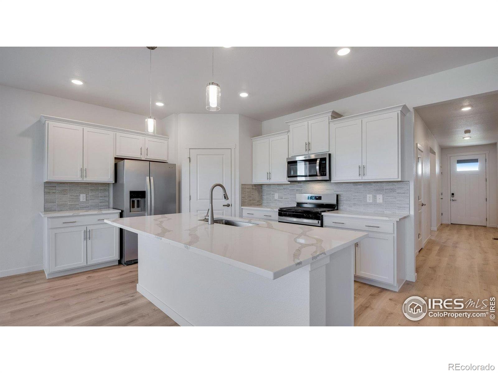 MLS Image #2 for 1450  sunrise hill drive,berthoud, Colorado