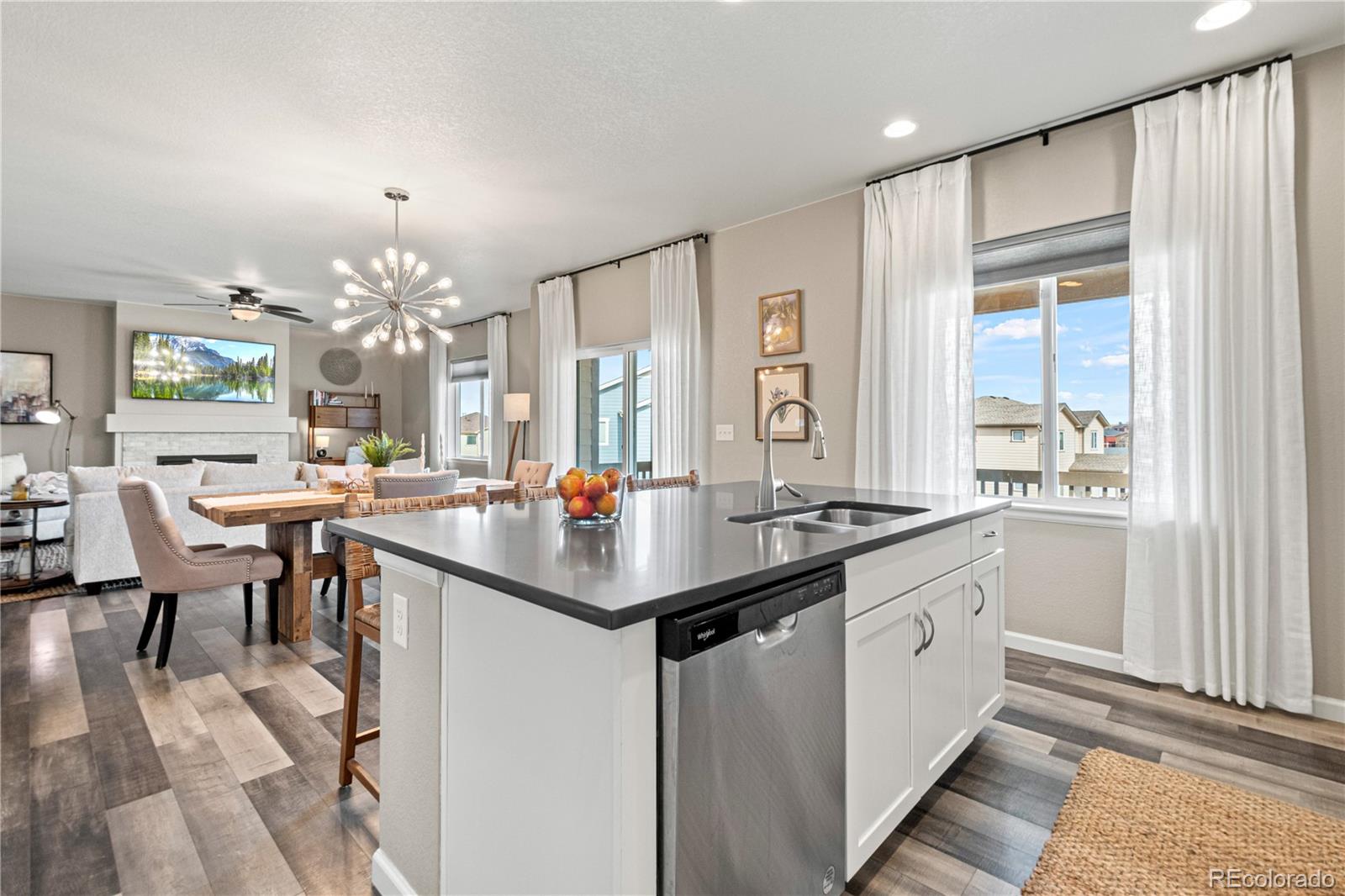 MLS Image #12 for 944  mcmurdo circle,castle rock, Colorado