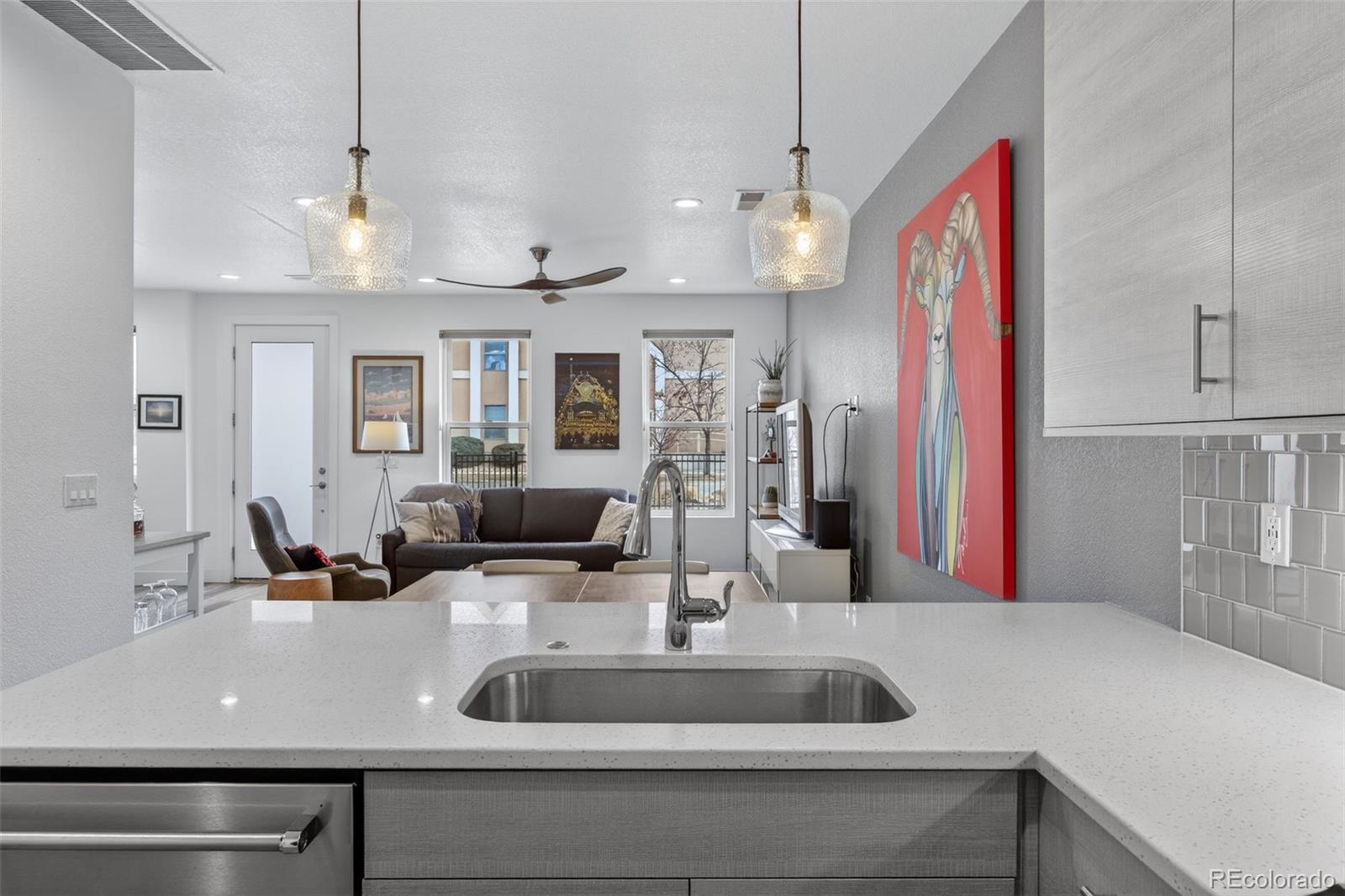 MLS Image #14 for 2411  california street,denver, Colorado