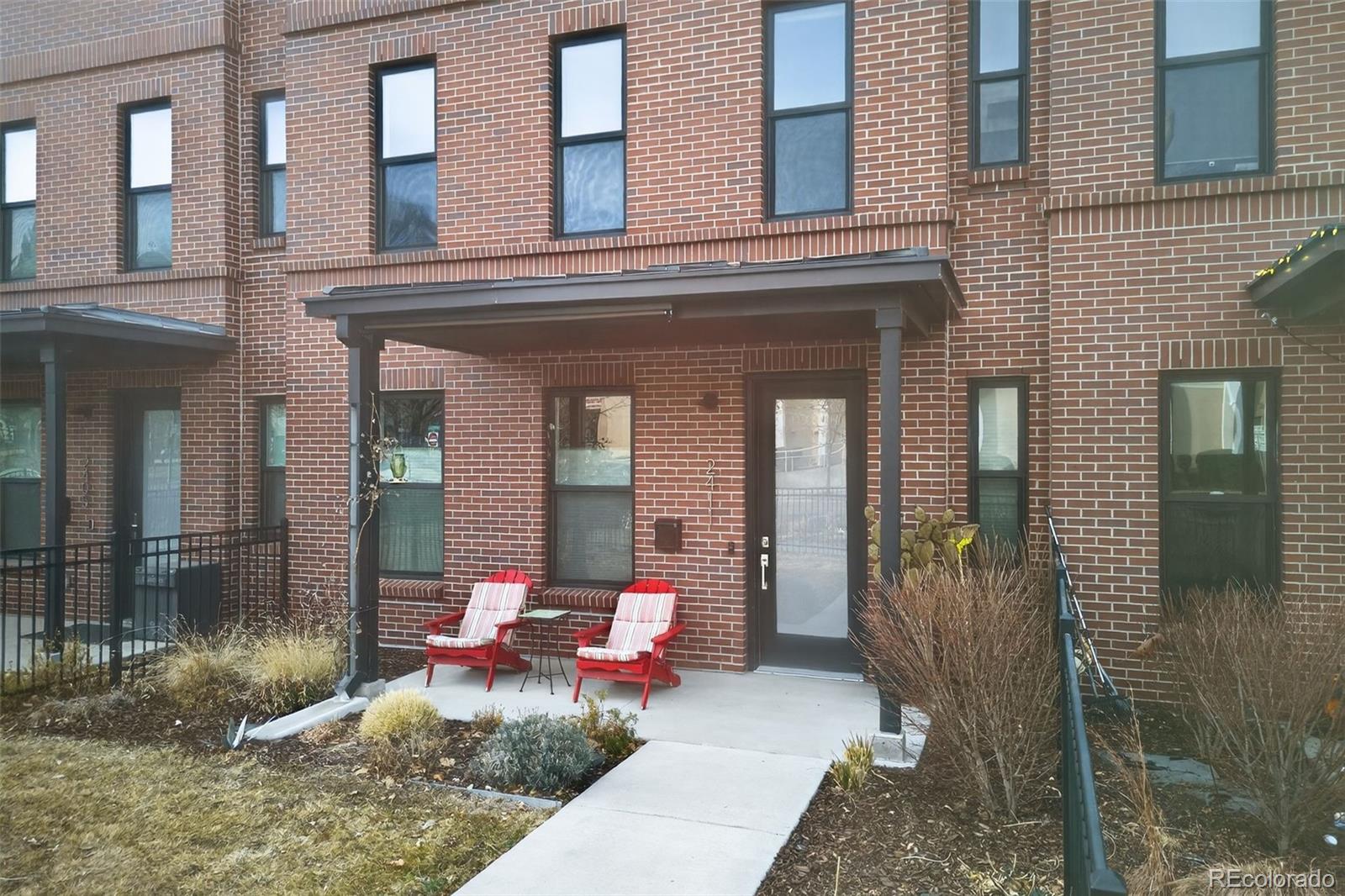 MLS Image #3 for 2411  california street,denver, Colorado