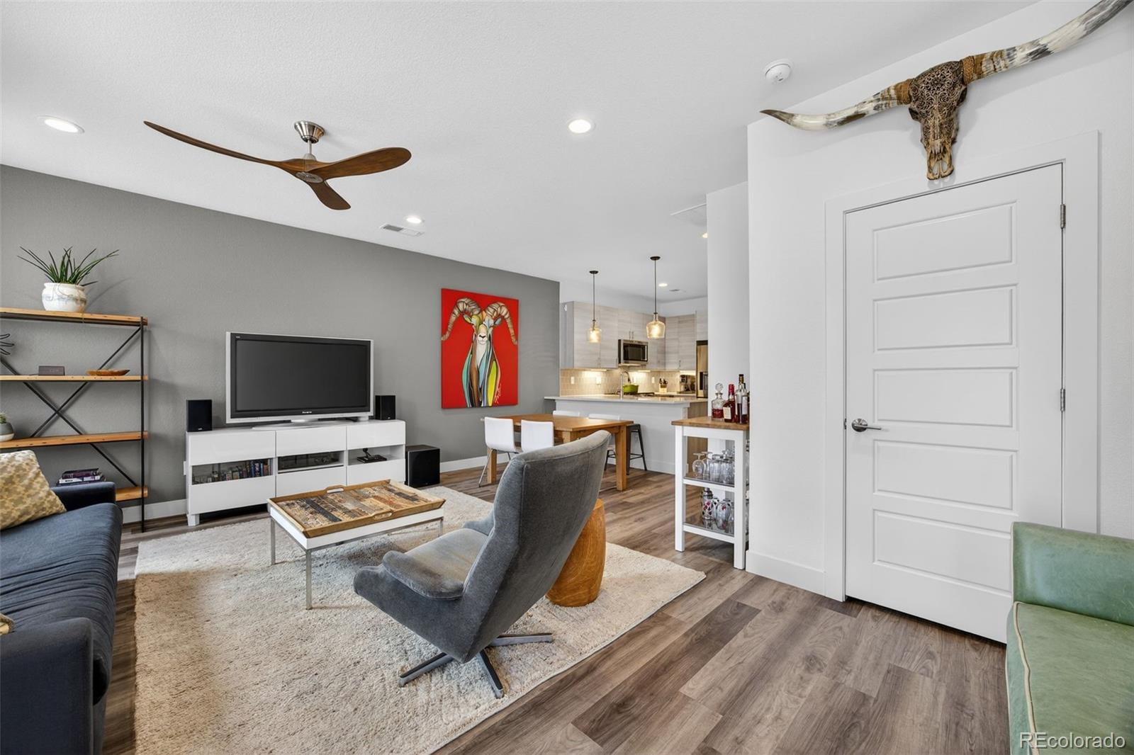 MLS Image #5 for 2411  california street,denver, Colorado