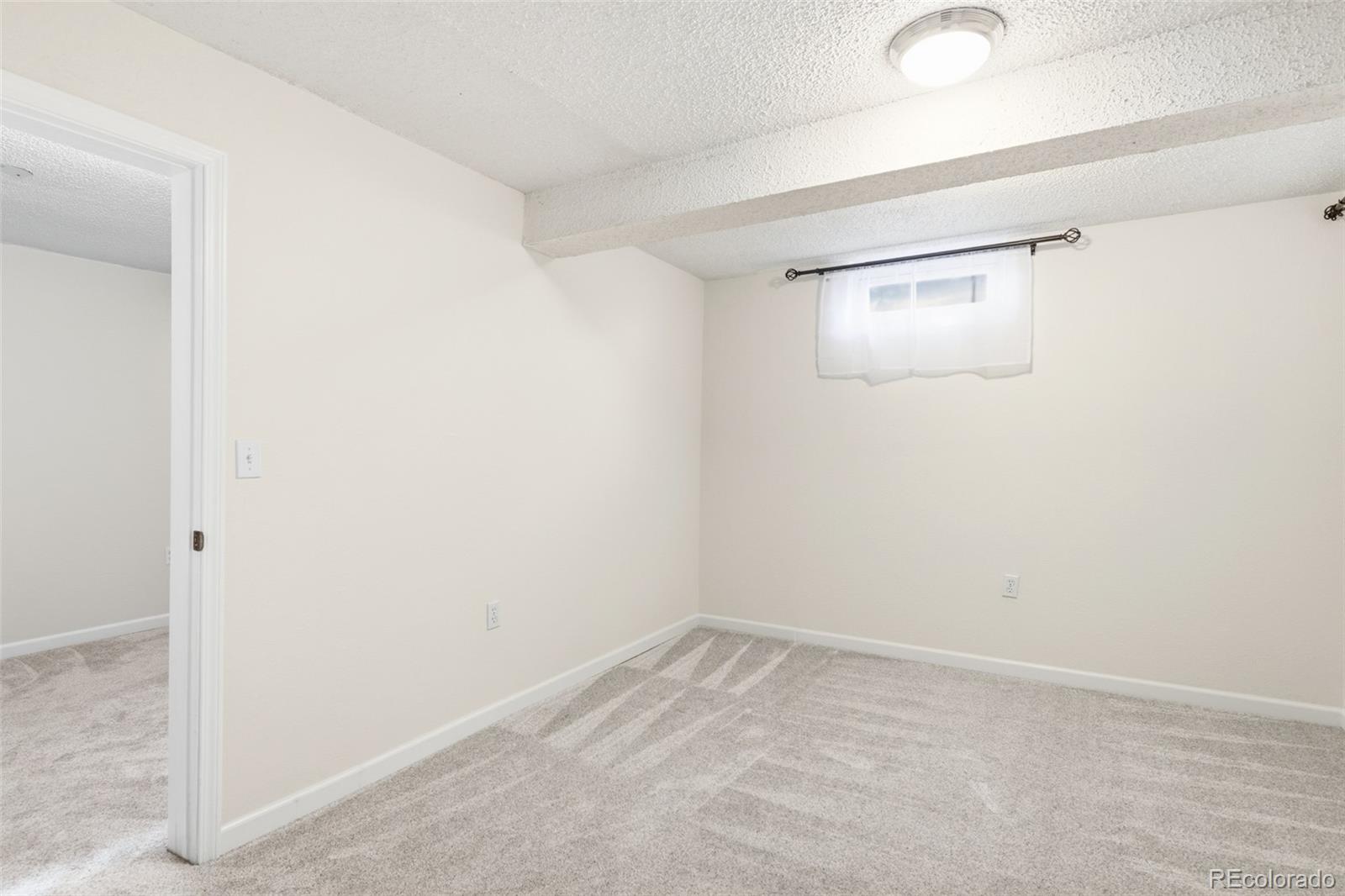 MLS Image #23 for 1164  roslyn street,denver, Colorado