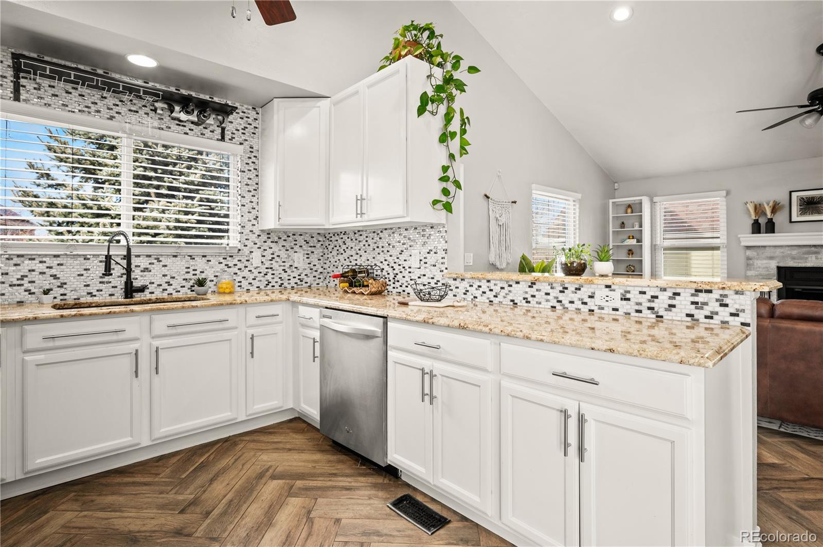 MLS Image #12 for 18040 e bellewood drive,aurora, Colorado