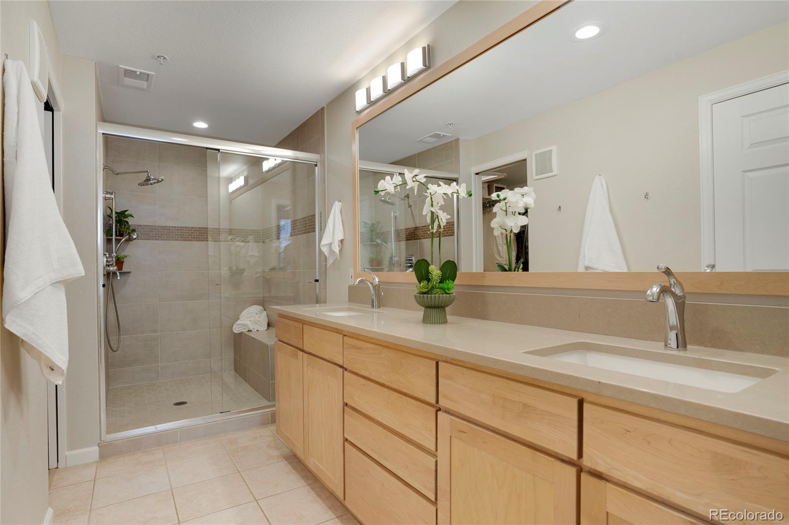 MLS Image #17 for 1747 n pearl street 305,denver, Colorado